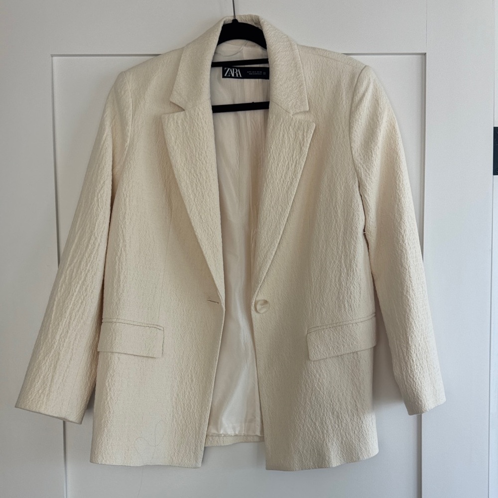 Zara Women's Textured Off-White Blazer